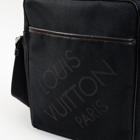 Louis Vuitton Black Citadan NM Damier Geant Cross Body Bag - Picture 7 of 11